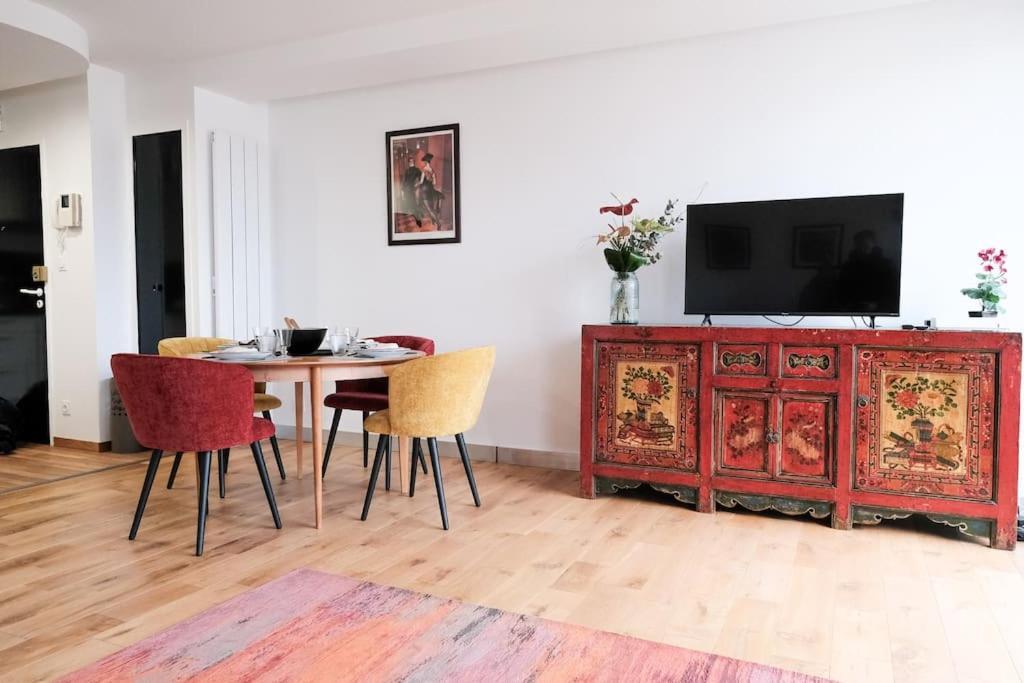 Le Joyau Des Parcs Classe 4 Etoiles Appartement Central Au Calme Avec Terrasse Vichy Zewnętrze zdjęcie